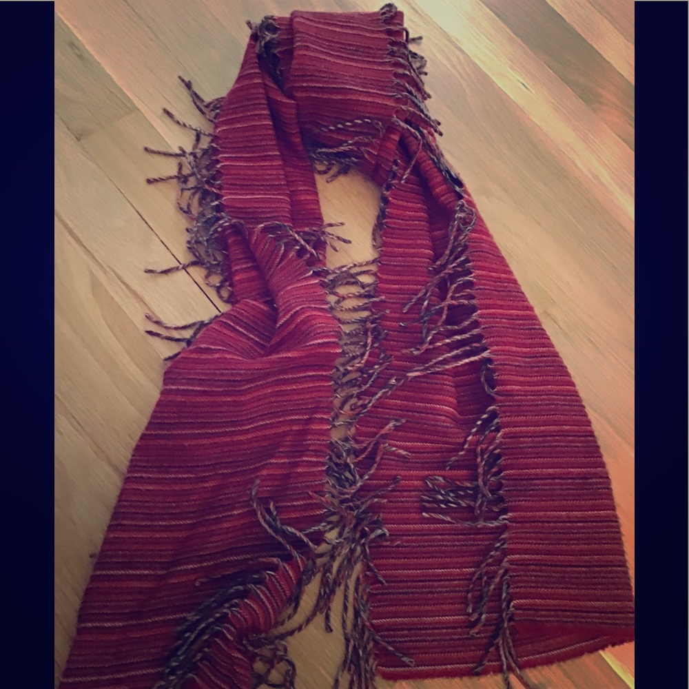 LORD & TAYLOR vintage SCARF